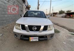 نيسان نافارا